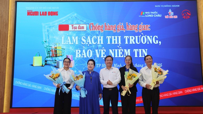 “Chống hàng giả, làm sạch thị trường, bảo vệ niềm tin” - việc cần làm ngay