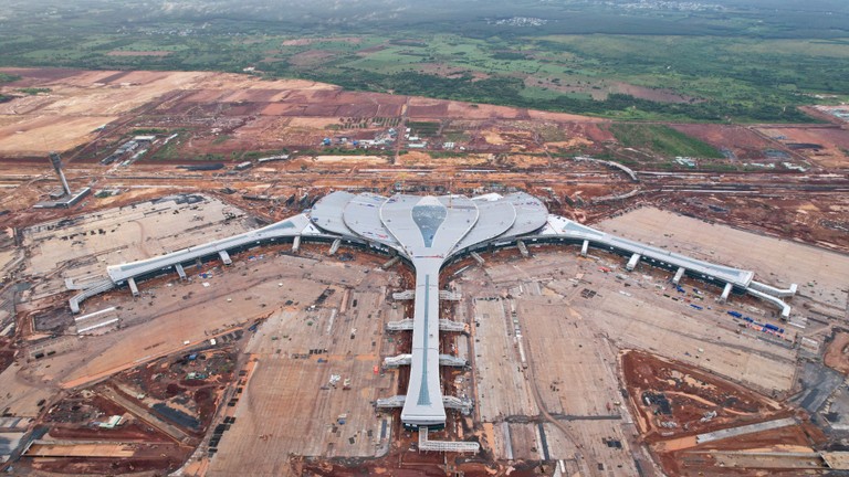 Bên trong công trường sân bay Long Thành: Hàng nghìn người "chạy đua" trước giờ G