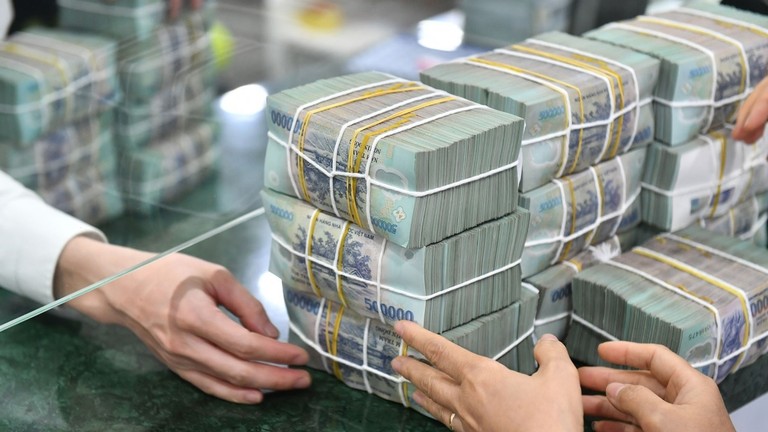 Loạt chính sách kinh tế mới liên quan trực tiếp đến người dân 