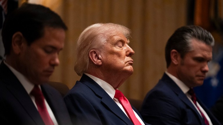 Tổng thống Mỹ Donald Trump tại cuộc họp nội các hôm 2/12 tại Nhà Trắng. Ảnh: Washington Post.