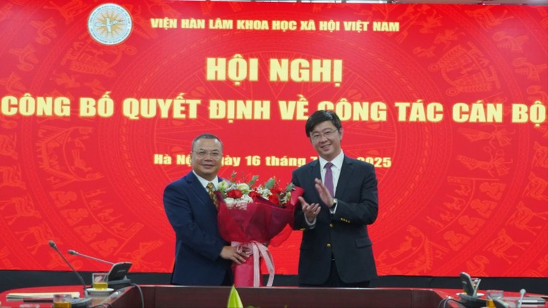 Ông Lê Nam Trung làm Chánh Văn phòng Viện Hàn lâm Khoa học xã hội Việt Nam
