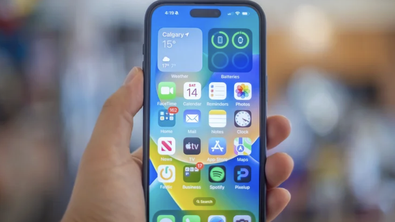 Cách giúp iPhone chạy nhanh hơn. Ảnh: BGR.