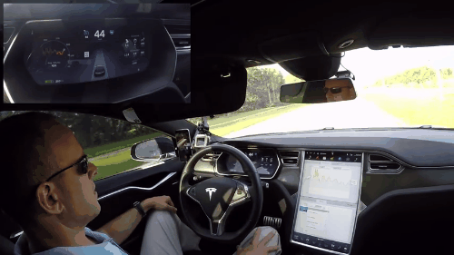 7 tính năng cách mạng xe ô tô chỉ bằng cập nhật phần mềm của Tesla ảnh 1