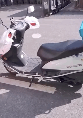 Video của Han Wei đăng tải Video của Han Wei đăng tải