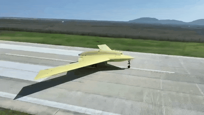 Doan phim tuyen truyen.gif