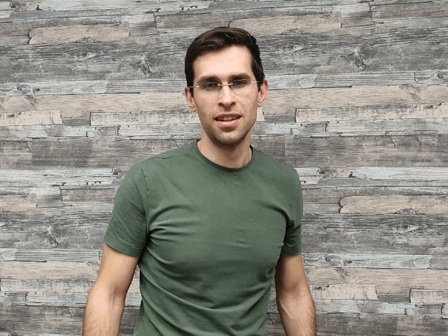 Mỗi lần giữ phím chụp, bạn có thể tạo những tấm ảnh GIF như thế này Mỗi lần giữ phím chụp, bạn có thể tạo những tấm ảnh GIF như thế này