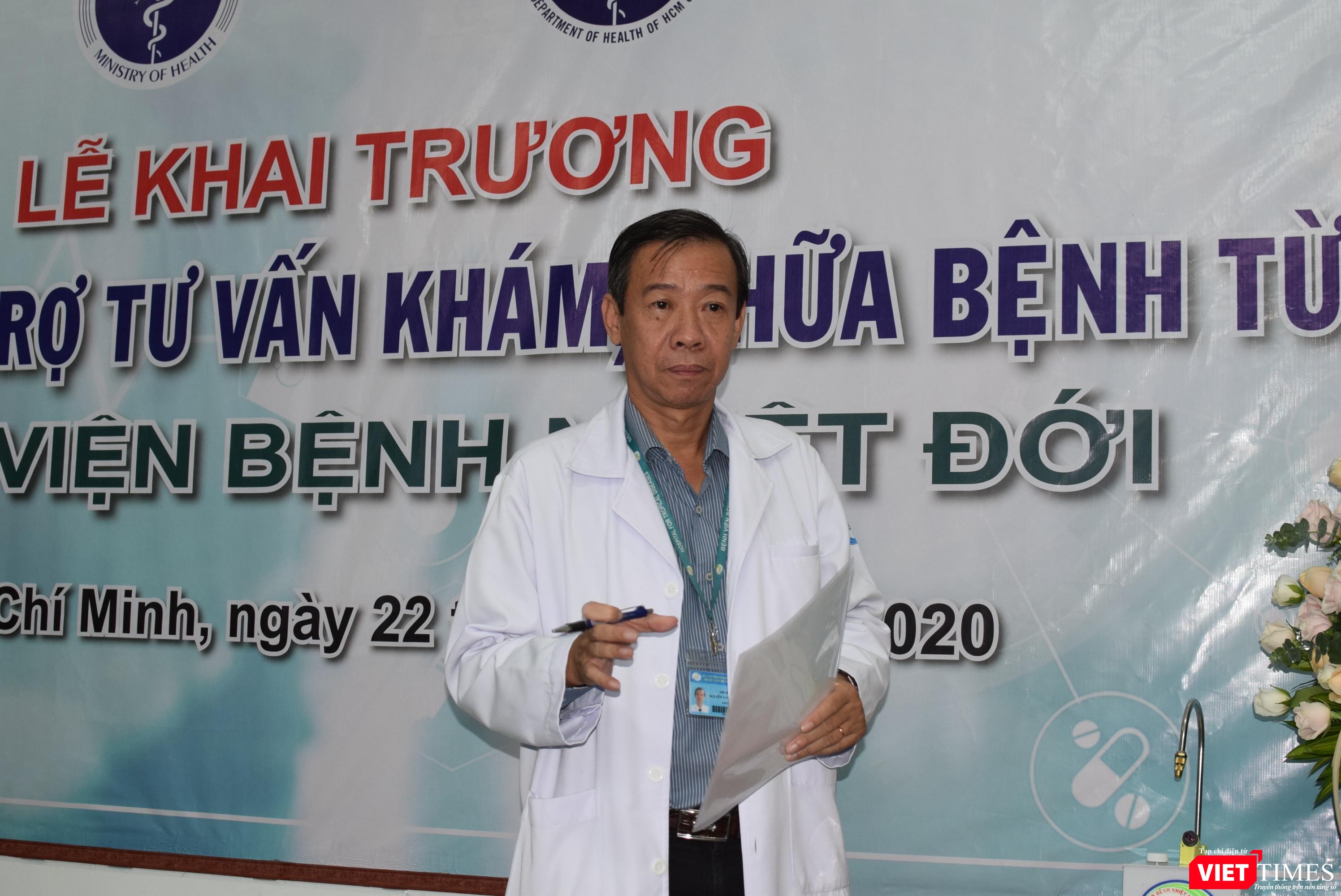 Bác sĩ Nguyễn Văn Vĩnh Châu - Giám đốc Bệnh viện Bệnh Nhiệt đới TP.HCM (Ảnh: Hoà Bình)