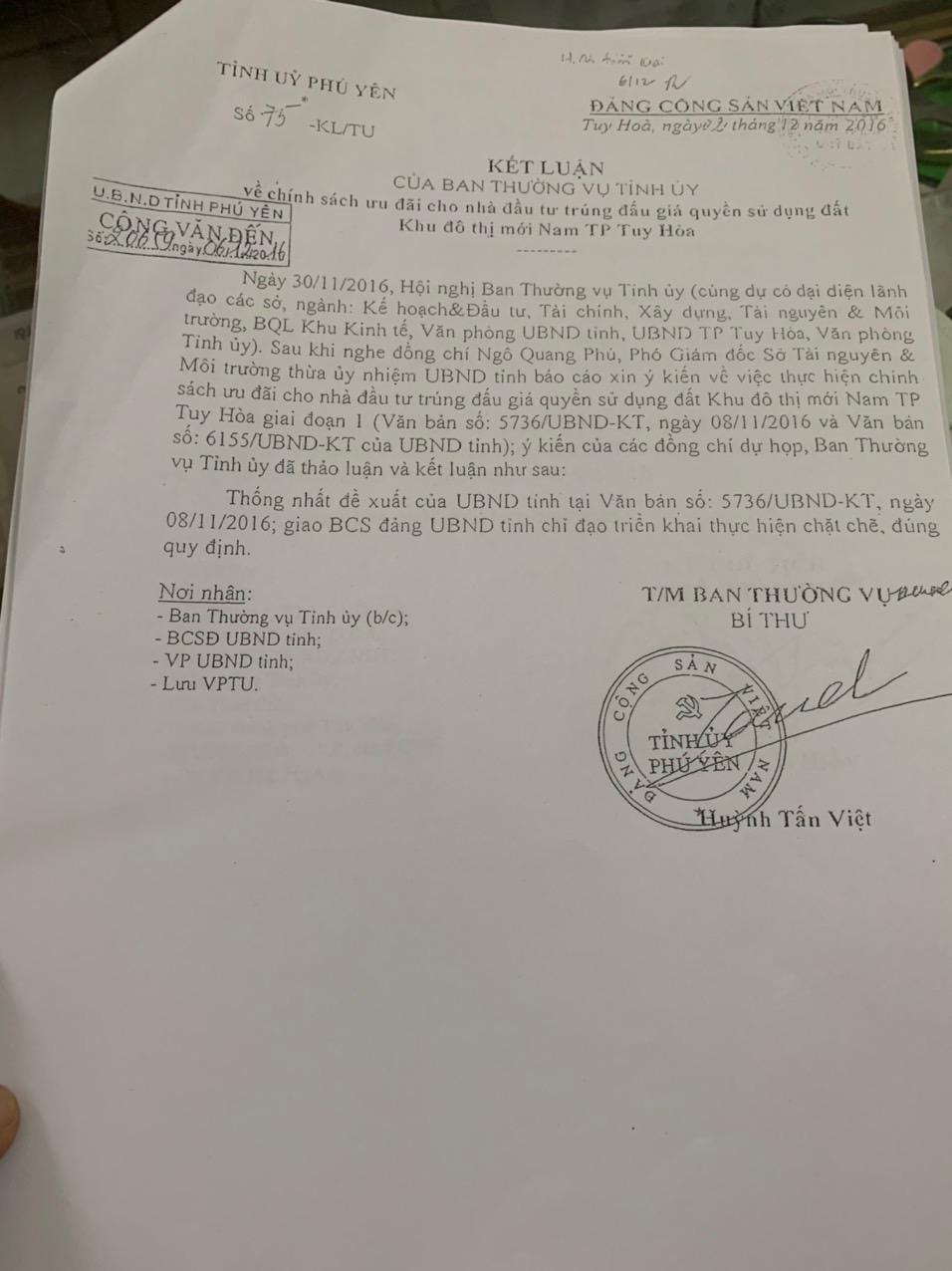 Kết luận của Ban Thường vụ Tỉnh ủy Phú Yên về chính sách ưu đãi cho nhà đầu tư trúng đấu giá quyền sử dụng đất khu đô thị mới Nam TP Tuy Hòa do ông Huỳnh Tấn Việt, Bí thư Tỉnh ủy ký ngày 2/12/2016.