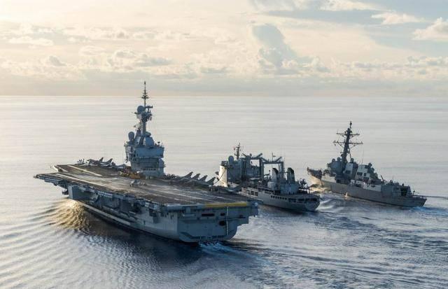 Tàu Hải quân Mỹ, Pháp và Nhật tập trận gần quần đảo Senkaku/Điếu Ngư hồi tháng 12/2020 (Ảnh: Sohu).