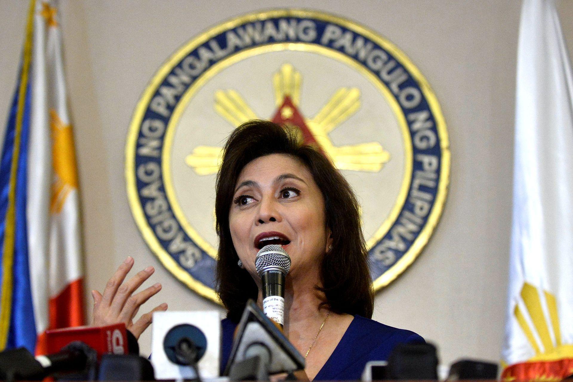 Phó Tổng thống Leni Robredo, người được cho là có quan điểm cứng rắn với Trung Quốc trong vấn đề biển đảo (Ảnh: Reuters).