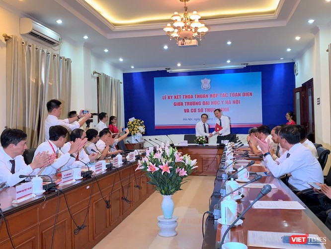 Gần 30 cơ sở thực hành của Đại học Y Hà Nội đã ký kết hợp tác toàn diện với Trường, cam kết không thu phí thực hành của sinh viên