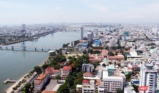 Theo Kết luận của Thanh tra Chính phủ, trong giai đoạn 2010-2016, Đà Nẵng đã có vi phạm, khuyết điểm trong việc chuyển đổi quỹ đất công và các cơ sở nhà, đất công sản.