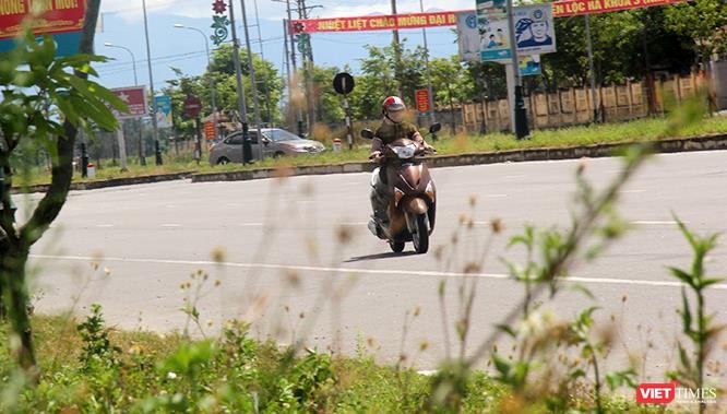 Hoảng sợ nhìn cách chạy xe “không giống ai” ở huyện Lộc Hà (Hà Tĩnh) - ảnh 20