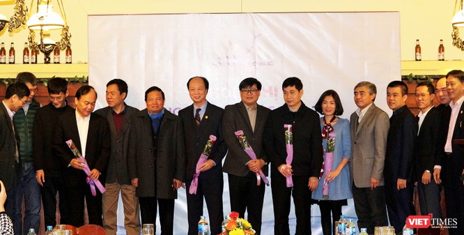 Chủ tịch LienVietPostBank giữ chức Phó Chủ tịch Hội Truyền thông số Việt Nam - ảnh 11