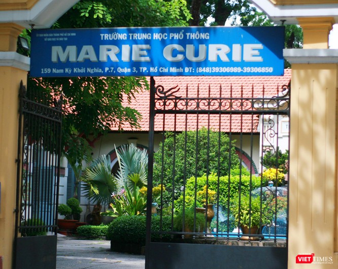 Trường THPT Marie Curie l&agrave; hội đồng chấm m&ocirc;n thi Ngoại ngữ trong đợt tuyển sinh v&agrave;o lớp 10