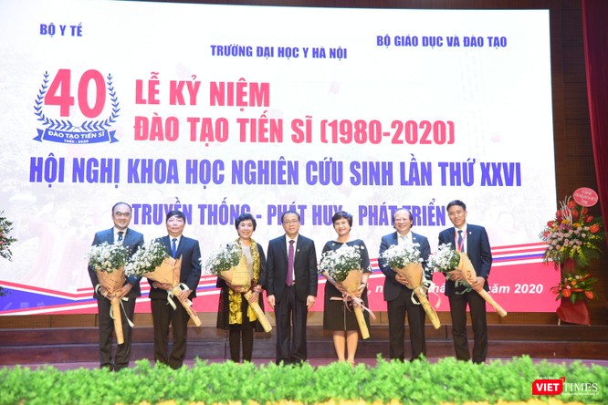 Sau 40 năm, Đại học Y Hà Nội đã đào tạo 1.440 tiến sĩ, cung cấp nguồn nhân lực tinh hoa cho nước nhà ảnh 4