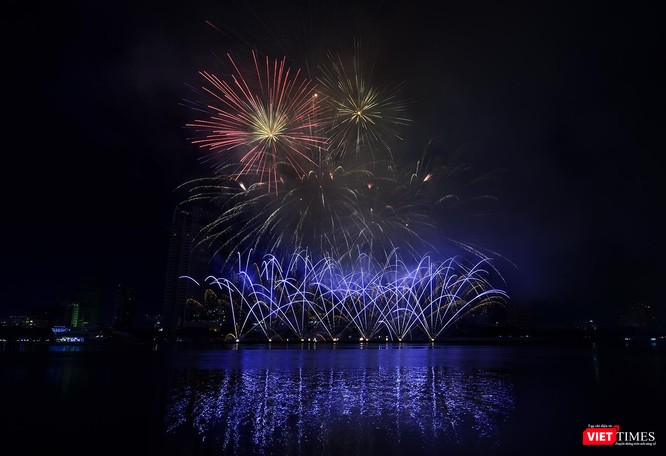 Chính thức khai mạc Lễ hội pháo hoa Quốc tế Đà Nẵng 2019 ảnh 6