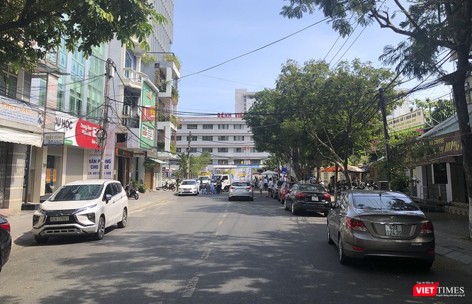 Ảnh: Tình người Đà Nẵng qua những chuyến hàng ủng hộ bác sĩ nơi tuyến đầu chống dịch - ảnh 1