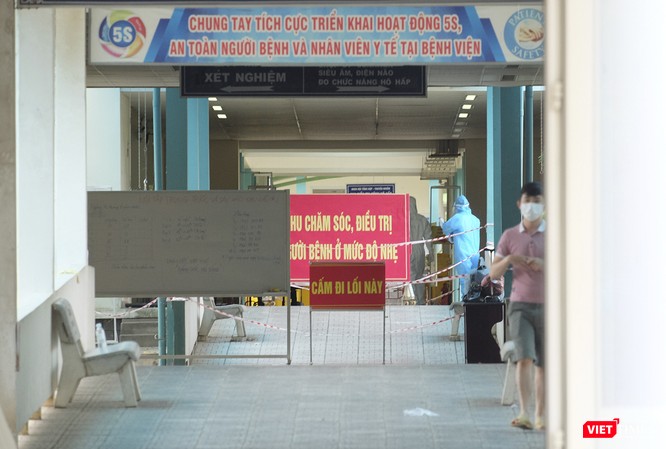 Đà Nẵng bắt đầu xây dựng bệnh viện dã chiến tại cung thể thao Tiên Sơn - ảnh 3