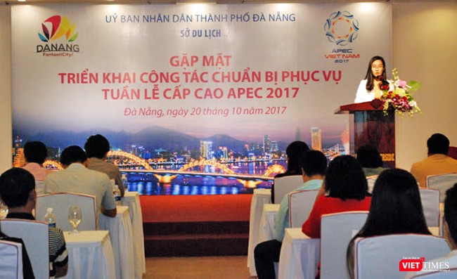 Sáng 20/10, Sở Du lịch TP Đà Nẵng phối hợp các đơn vị liên quan tổ chức Chương trình gặp mặt các đơn vị kinh doanh vận chuyển du lịch về công tác chuẩn bị phục vụ Tuần lễ cấp cao APEC 2017.