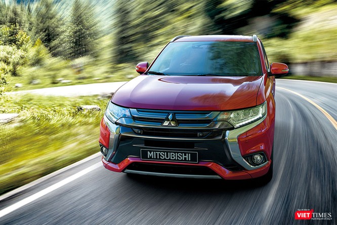Xe Mitsubishi Outlander mới chỉ còn bản 7 chỗ, giá tăng nhẹ ảnh 1