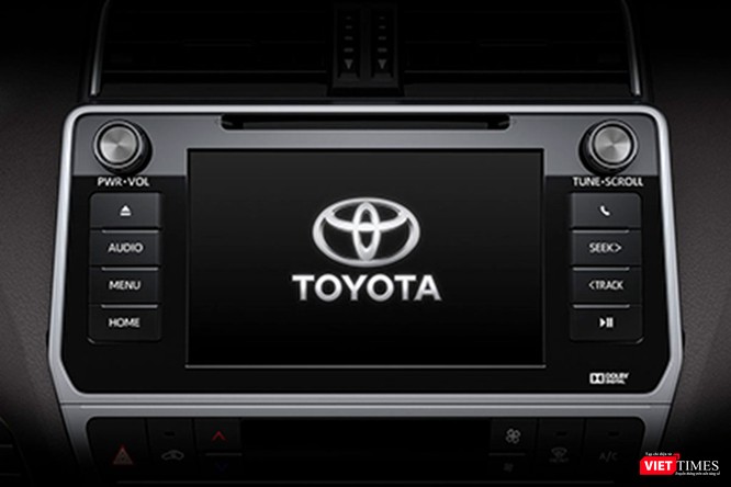 Đấu với Ford Explorer, Toyota LandCruiser Prado 2017 chốt giá 2,262 tỷ đồng ảnh 10