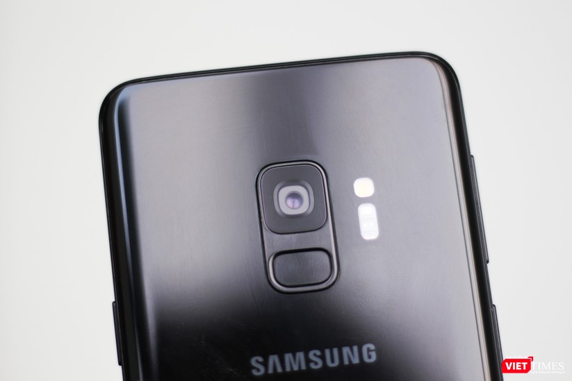 Trên tay chiếc Galaxy S9 xuất hiện tại Việt Nam - ảnh 4