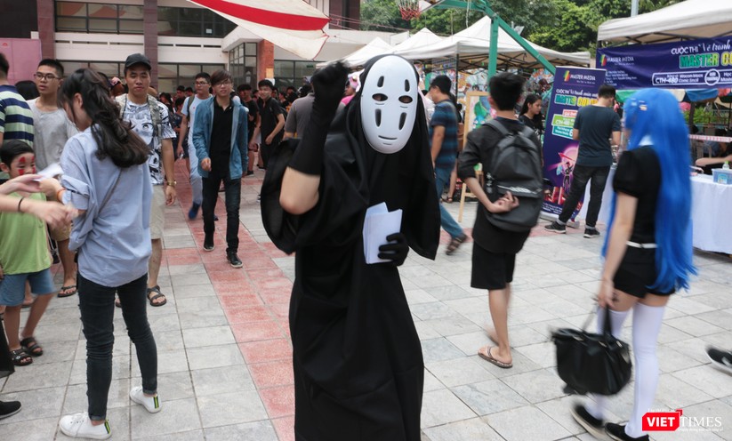 Rực rỡ sắc màu các bộ trang phục Cosplay trong lễ hội văn hóa Nhật Bản “Ichigo Ichie 2018” tại Hà Nội - ảnh 10