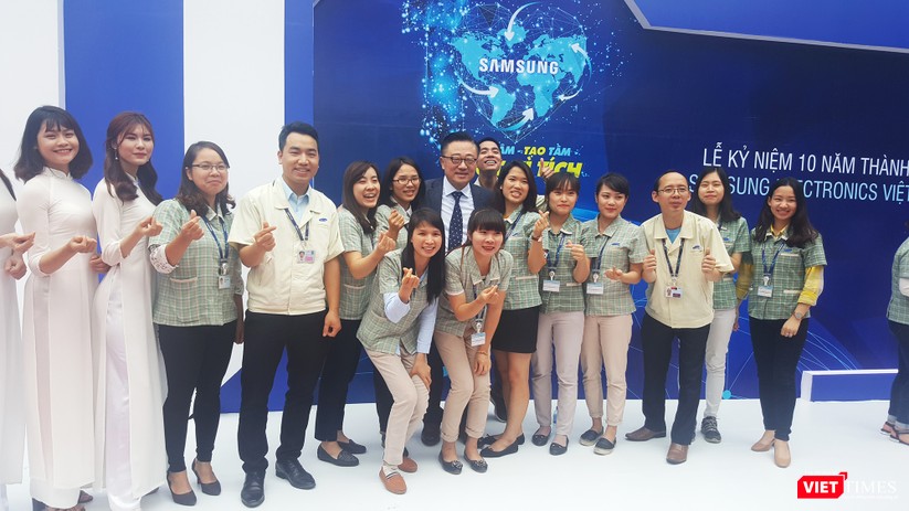 Toàn cảnh lễ kỷ niệm 10 năm Samsung Electronics phát triển vượt kỳ tích tại Việt Nam - ảnh 19