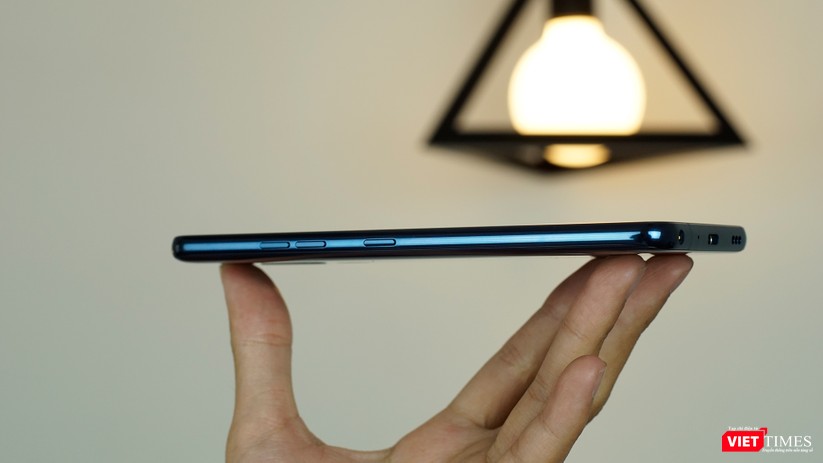 Trên tay LG G7+ “Thin Q” hàng xách tay về Việt Nam giá 18,9 triệu - ảnh 7