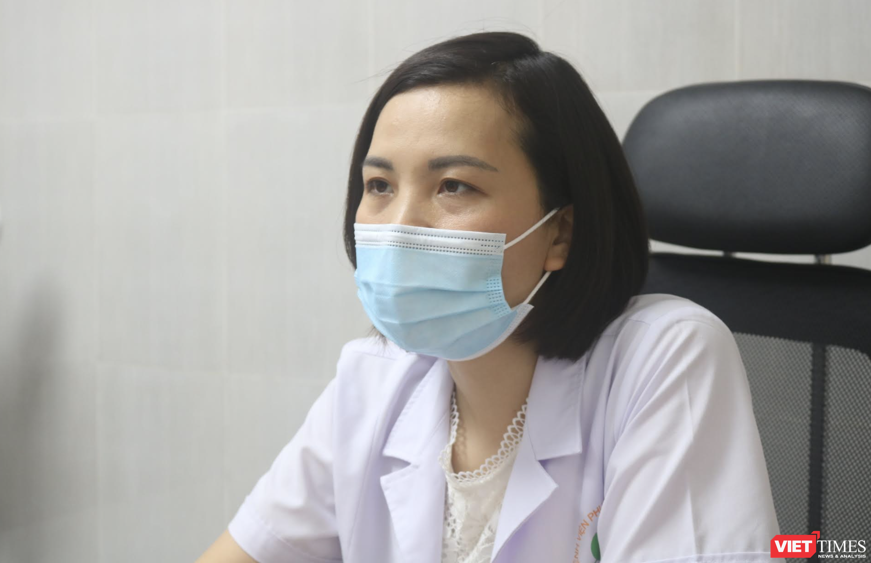 BS. CKI. Nguyễn Thị Sim – Phó Giám đốc Trung tâm Sàng lọc, Chẩn đoán trước sinh và sơ sinh, Bệnh viện Phụ sản Hà Nội (Ảnh - Minh Thuý) 