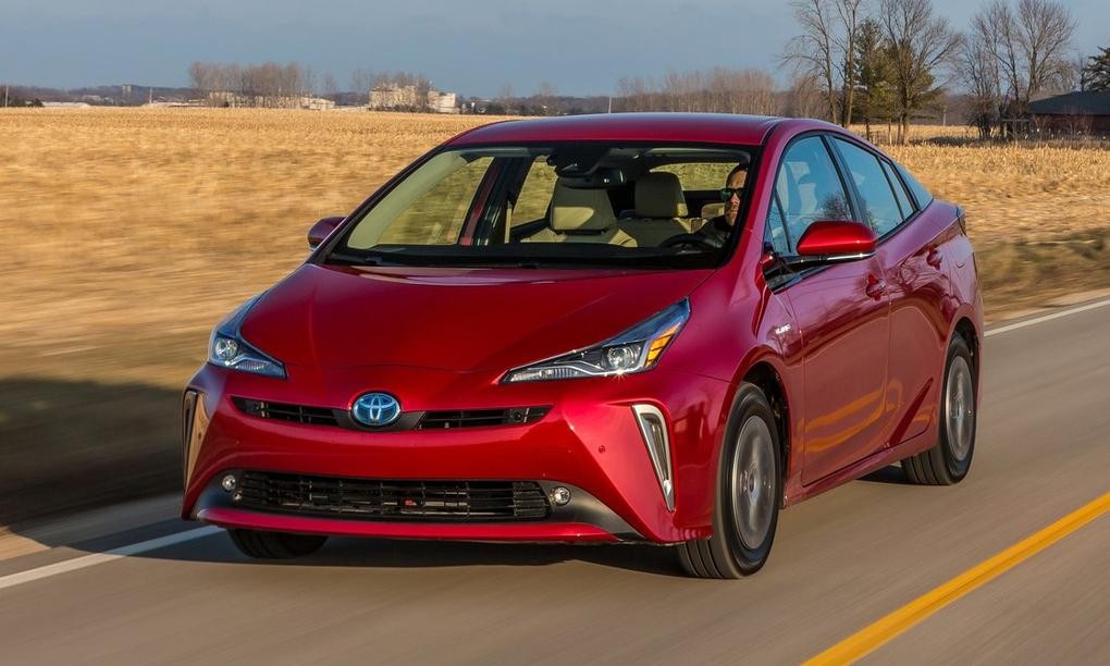 Prius được bán tại Nhật Bản từ cuối năm 1997.