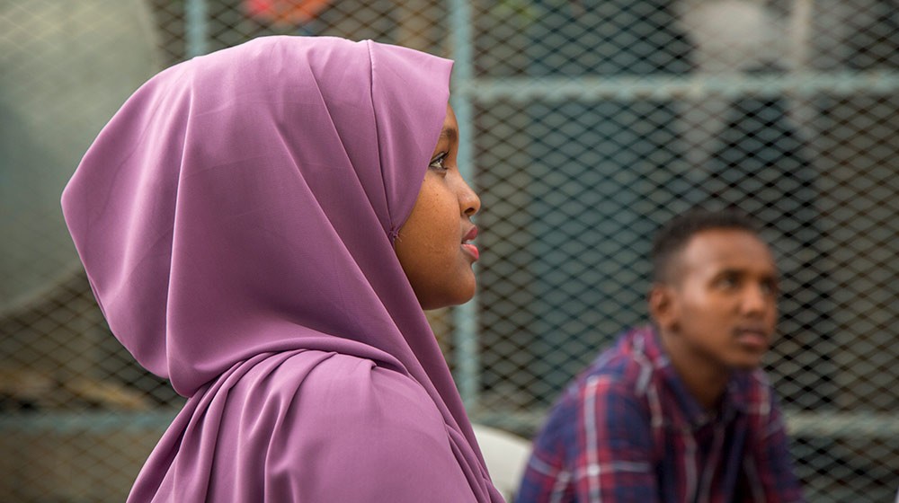 Nhiều trẻ em gái Hồi giáo ở Singapore là nạn nhân của tập tục cắt bộ phận sinh dục ngoài Nhiều trẻ em gái Hồi giáo ở Singapore là nạn nhân của tập tục cắt bộ phận sinh dục ngoài