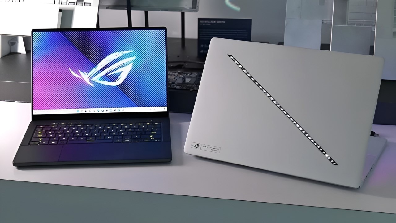 ASUS ROG Zephyrus G14 và G16. Ảnh: Engadget ASUS ROG Zephyrus G14 và G16 - Engadget.jpg