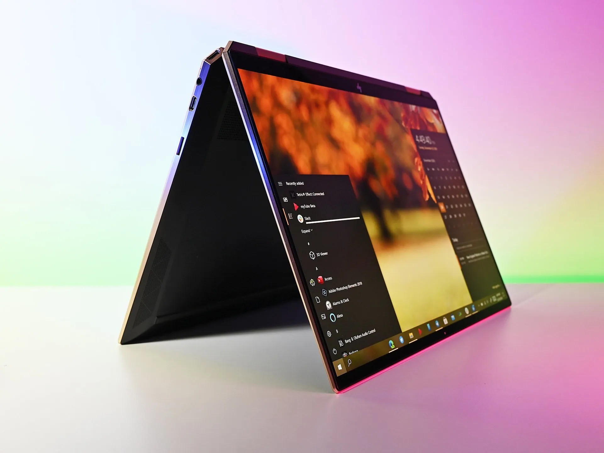 HP Spectre x360 14. Ảnh: Windows Central HP Spectre x360 14. Ảnh: Windows Central