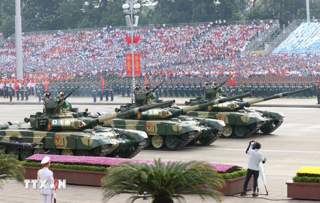 Xe tăng T-90S. Ảnh: Phương Hoa/TTXVN) Xe tăng T-90S. Ảnh: Phương Hoa/TTXVN)