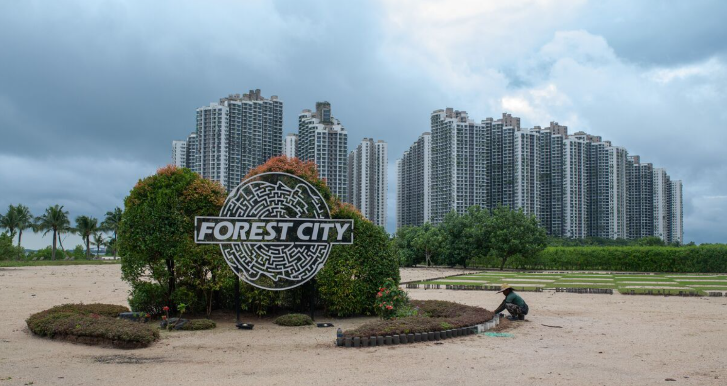 Forest City được tập đoàn Trung Quốc xây dựng nhưng sau đó gần như bị bỏ không. Ảnh: Getty. Hồi sinh Forest City Cú cược lớn của Malaysia vào thành phố ma 100 tỷ USD.png