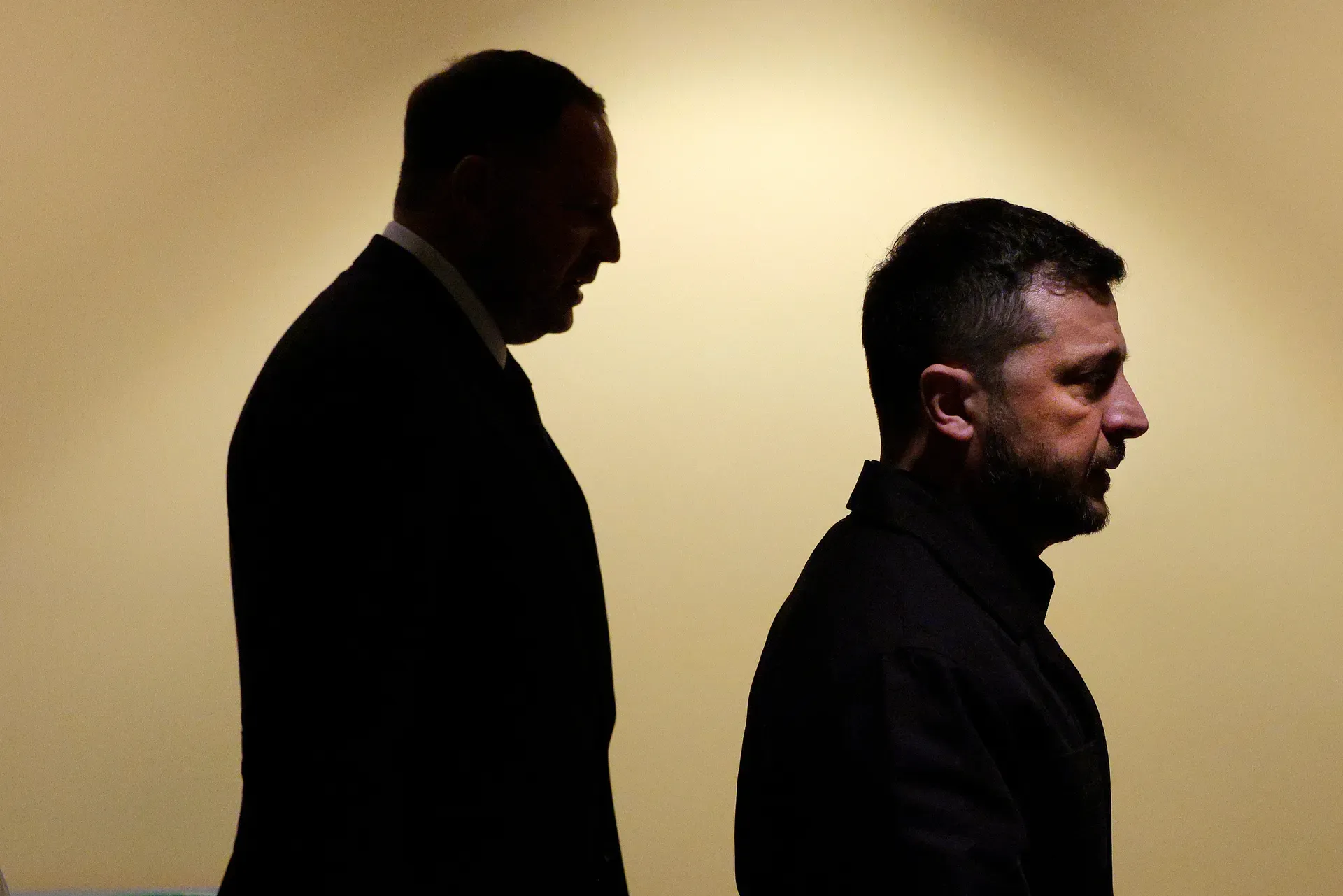 Andriy Yermak là ai và quyền lực vô đối của ông có thể sụp đổ trong bê bối tham nhũng ở Ukraine 4.jfif