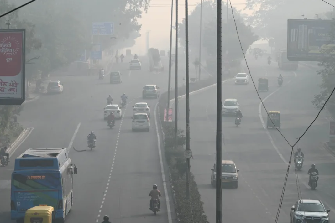 New Delhi biến thành buồng khí độc Điều gì đang thật sự bóp nghẹt 34 triệu cư dân 7.png