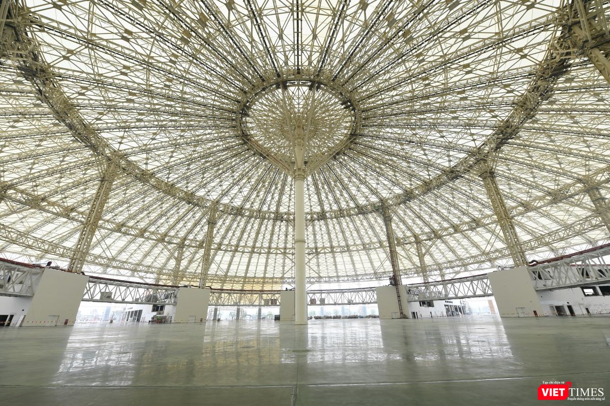 VT-trung tâm triển lãm.JPG