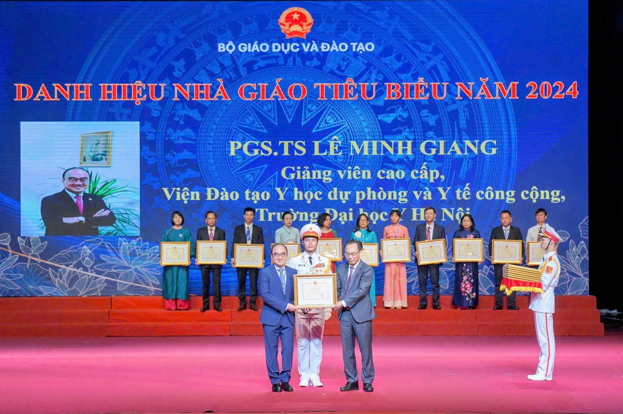 Năm 2024, GS Lê Minh Giang được phong Nhà giáo tiêu biểu
