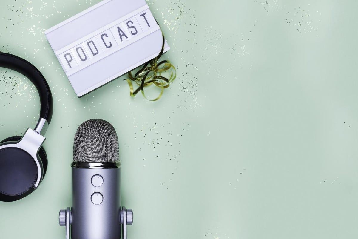 Podcast có thể củng cố mối quan hệ với độc giả hiện tại của tòa soạn, thu hút độc giả mới, tăng uy tín biên tập của tòa soạn, xây dựng lòng trung thành và niềm tin của độc giả. Ảnh: Forbes Podcast có thể củng cố mối quan hệ với độc giả hiện tại của tòa soạn, thu hút độc giả mới, tăng uy tín biên tập của tòa soạn, xây dựng lòng trung thành và niềm tin của độc giả. Ảnh: Forbes