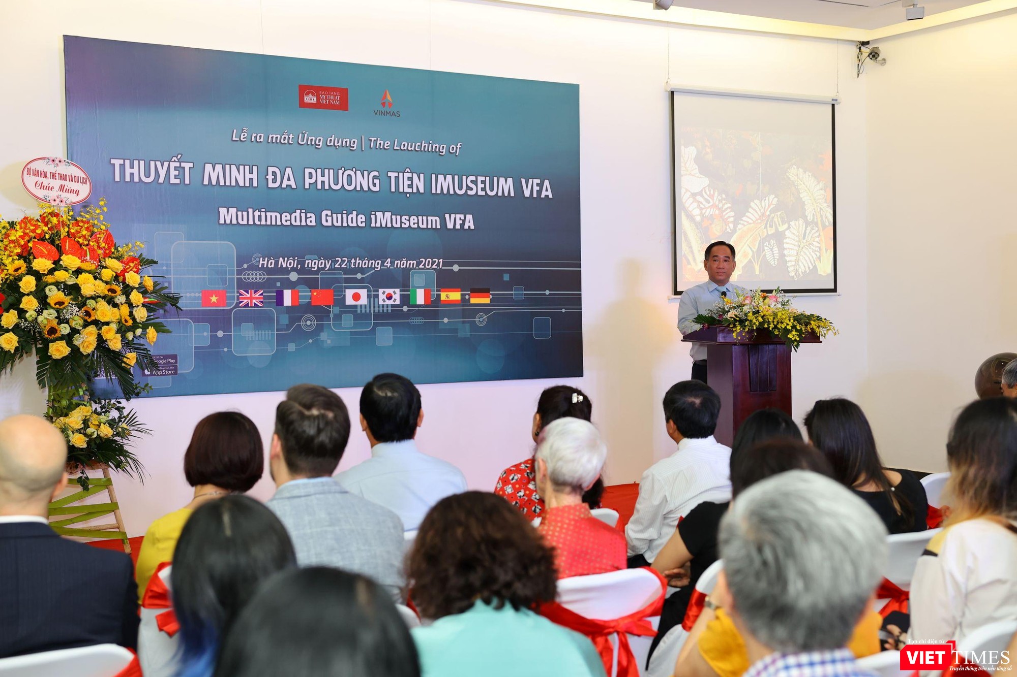 ông Nguyễn Anh Minh, Giám đốc Bảo tàng Mỹ thuật Việt Nam phát biểu tại sự kiện