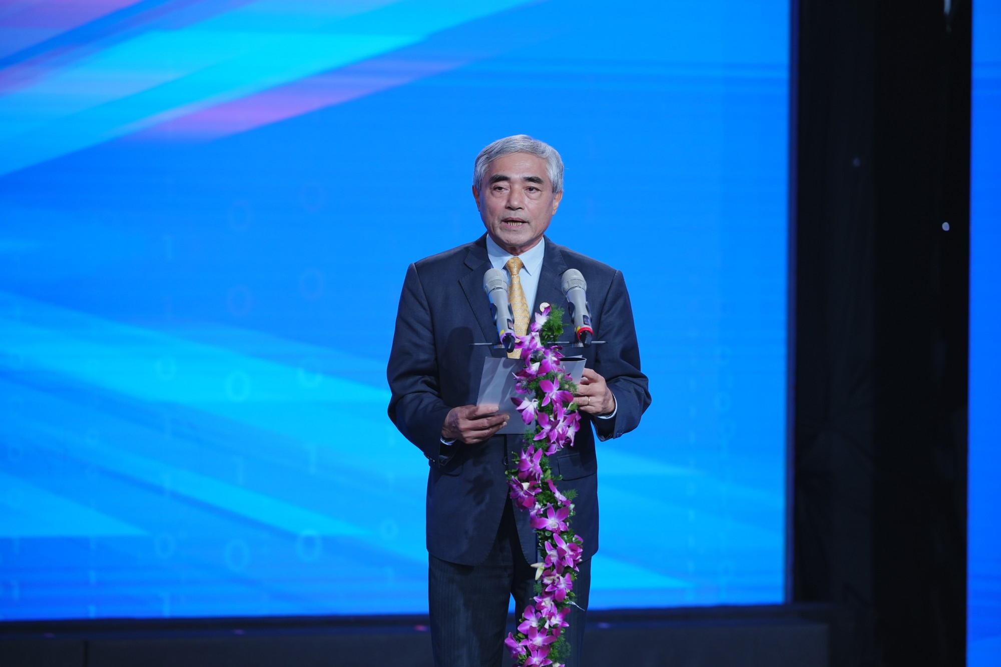 Khép lại mùa giải thứ Tám, TS Nguyễn Minh Hồng, nguyên Thứ trưởng Bộ Thông tin Truyền thông, Chủ tịch Hội truyền thông số Việt Nam, Trưởng Ban chỉ đạo Giải thưởng Chuyển đổi số Việt Nam kêu gọi các cơ quan, tổ chức, doanh nghiệp, đơn vị sự nghiệp và từng cá nhân hãy tiếp tục gửi gắm trí tuệ, tâm huyết và sản phẩm sáng tạo của mình tới Giải thưởng mùa thứ Chín, dự kiến phát động vào tháng 4/2026.