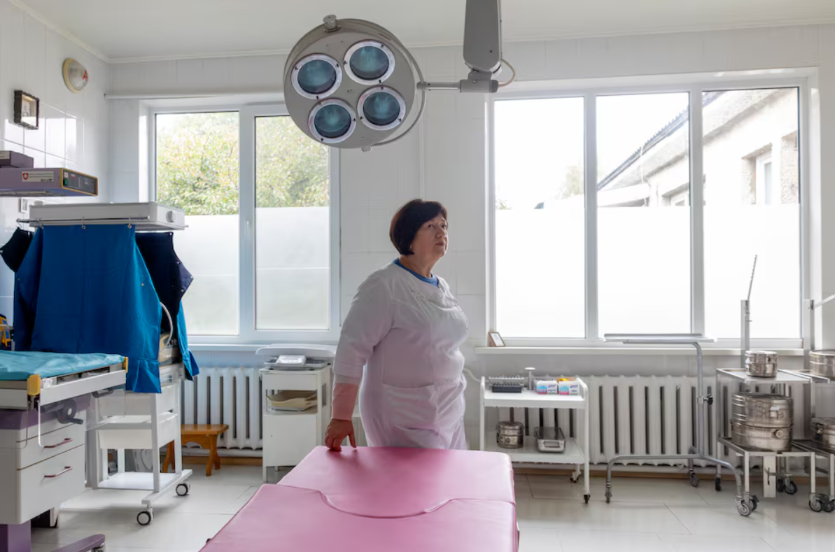 Ukraine và thảm họa dân số Bệnh viện sản, trường học hoang lạnh và nỗi lo ai tái thiết đất nước 8.png