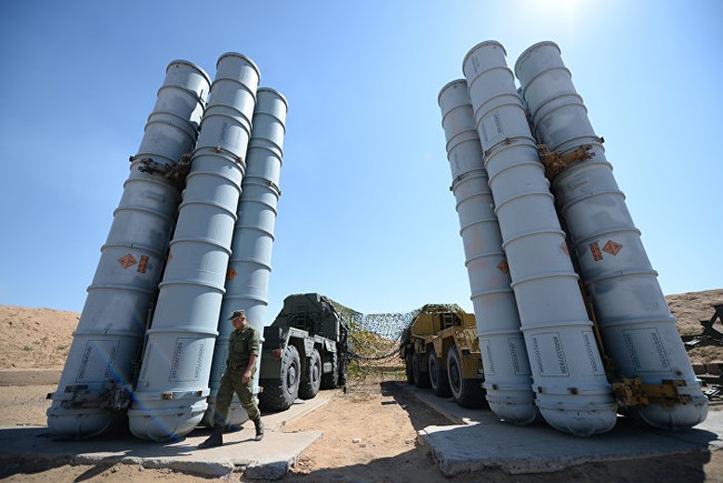 Tên lửa S-400 của Nga