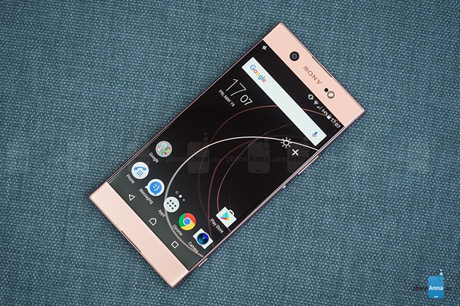 Đánh giá Sony Xperia XA1 Ultra: lớn nhưng chưa khôn - ảnh 3