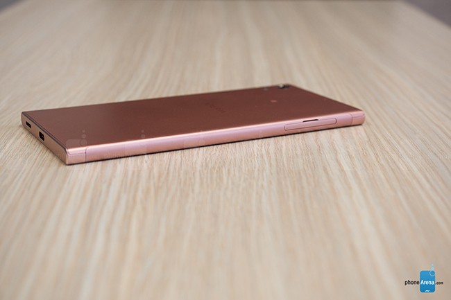 Đánh giá Sony Xperia XA1 Ultra: lớn nhưng chưa khôn - ảnh 1