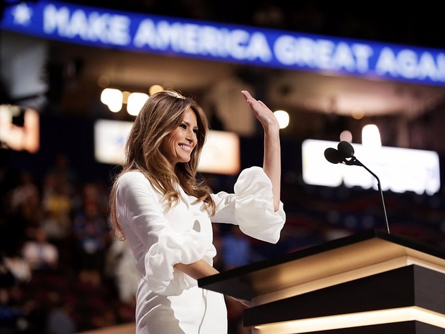 Melania Trump: Từ siêu mẫu thời trang đến đệ nhất phu nhân nước Mỹ  - ảnh 10
