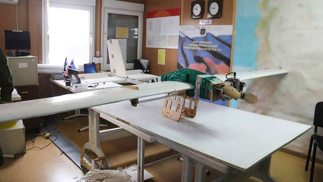 Máy bay Mỹ dính líu vụ tấn công căn cứ Nga tại Syria? - ảnh 2